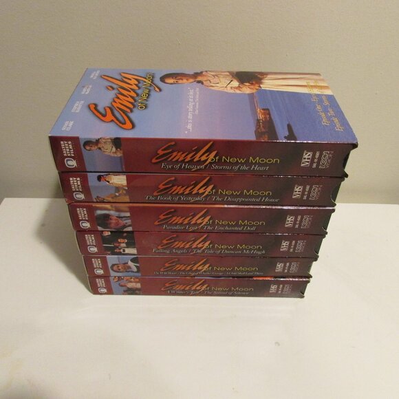 VHS Tapes - Emily of New Moon, Complete Season 1 - Picture 4 of 12
